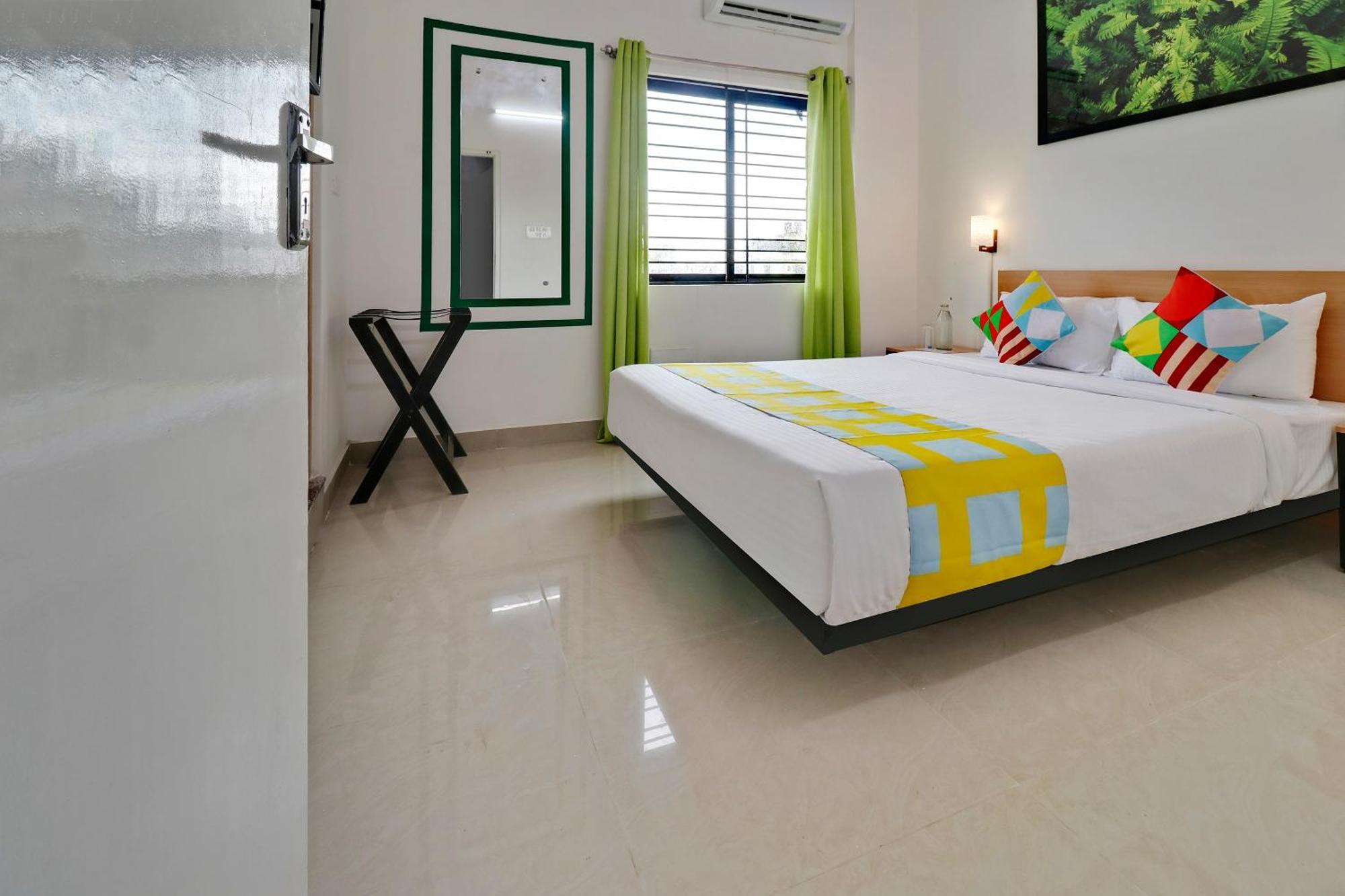 Hotel O Leva Homes Near Baiyappanahalli Metro Station Bangalore Bagian luar foto