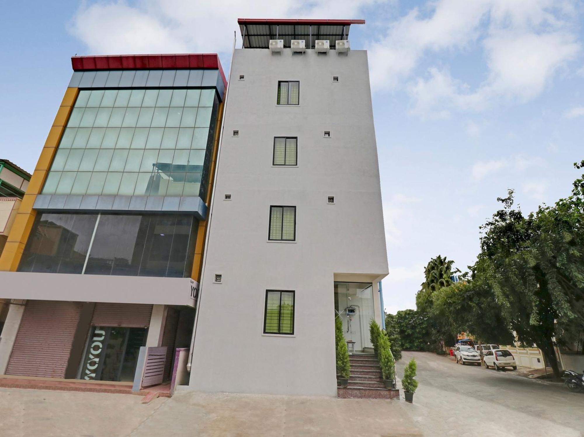 Hotel O Leva Homes Near Baiyappanahalli Metro Station Bangalore Bagian luar foto